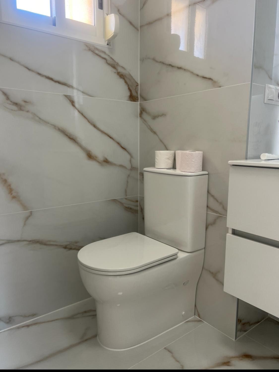Agua Mundo Studio Benidorm Luaran gambar